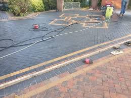 Best Driveway Pressure Washing  in Albany, MO